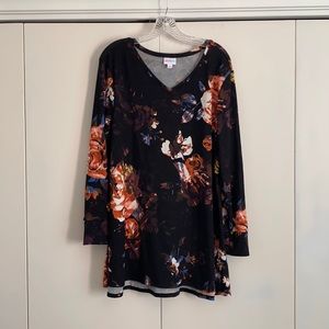 NWOT Large LuLaRoe Elizabeth Sweater